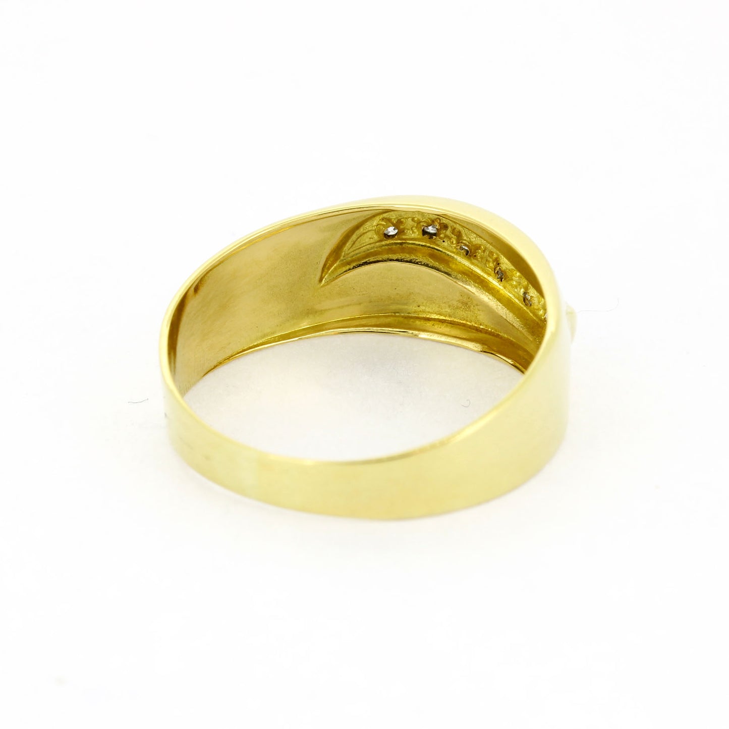 Ring 750 Gelbgold 18 Kt - 6 kleine Diamanten ca. 0,025 ct H - SI - Wert 390,-