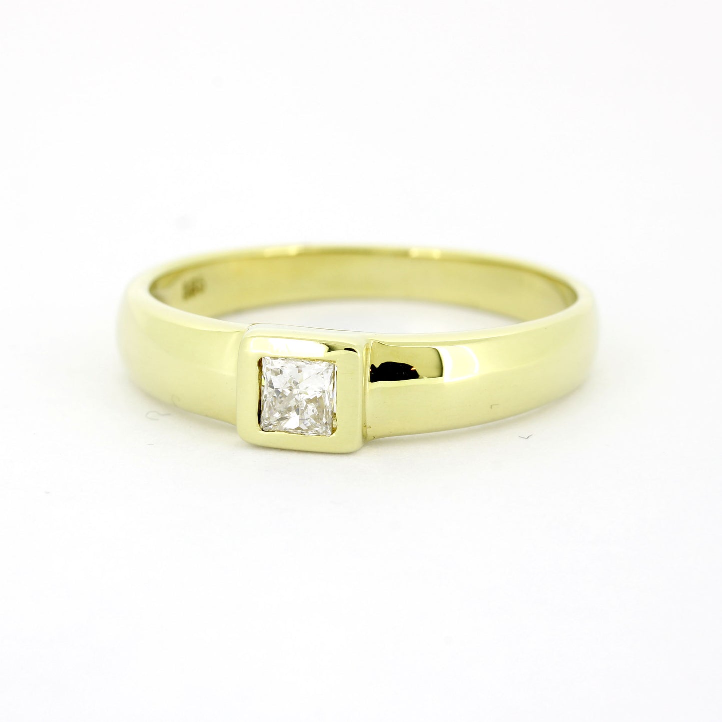 Ring 585 Gelbgold 14 Kt - Brillant Princess Schliff ca. 0,20 ct - Wert 1150,-