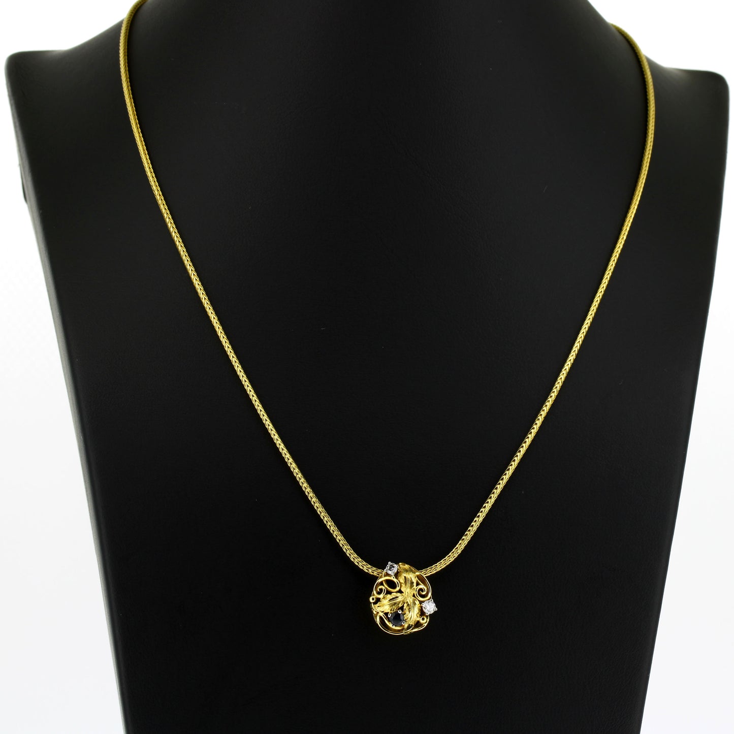 Schlangenkette 750 Gold 18 kt Anhänger Saphir, Brillanten 0,12 ct - Wert 1800,-
