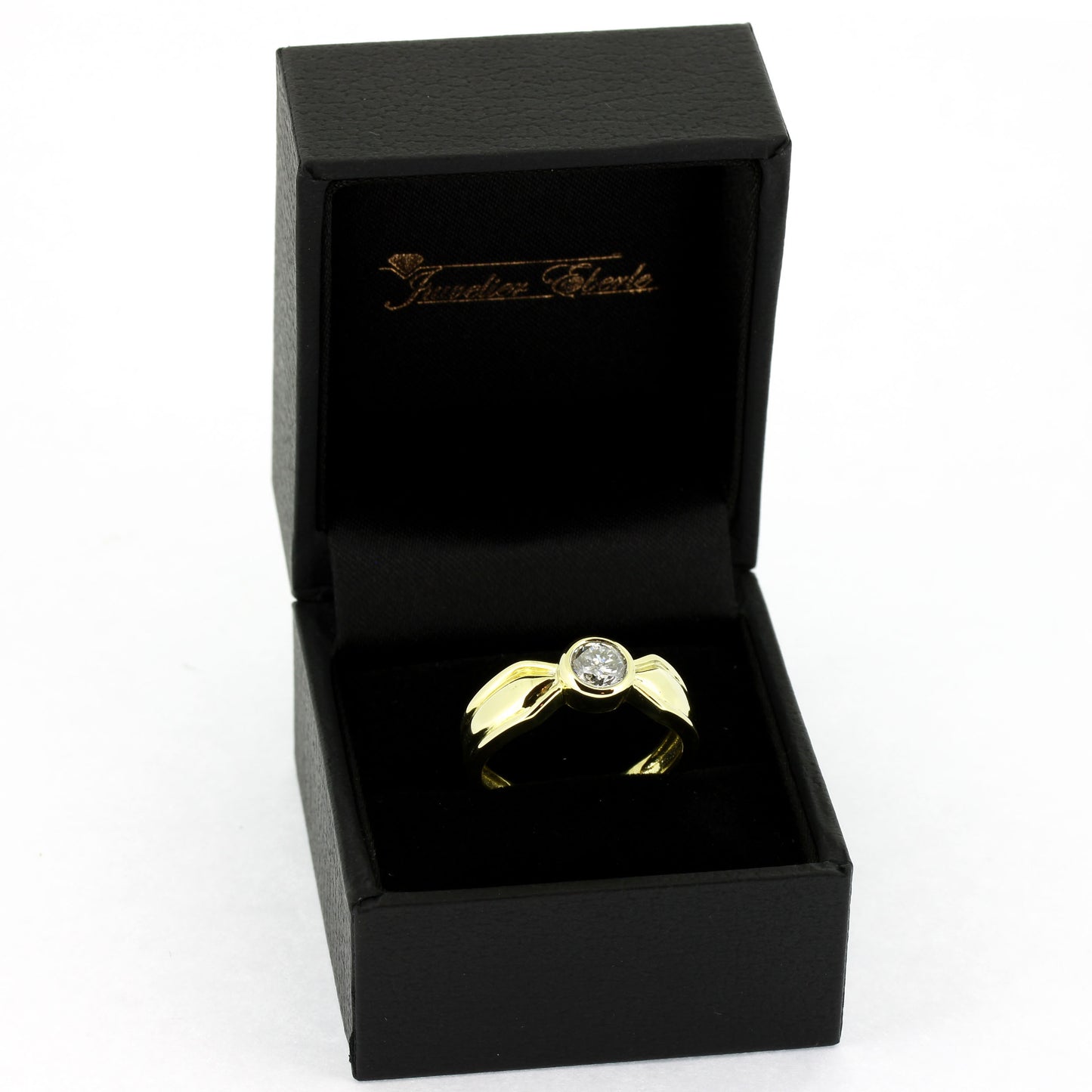 Solitär Ring 750 Gold 18 Kt - Brillanten 0,50 ct - Wert 1100,-