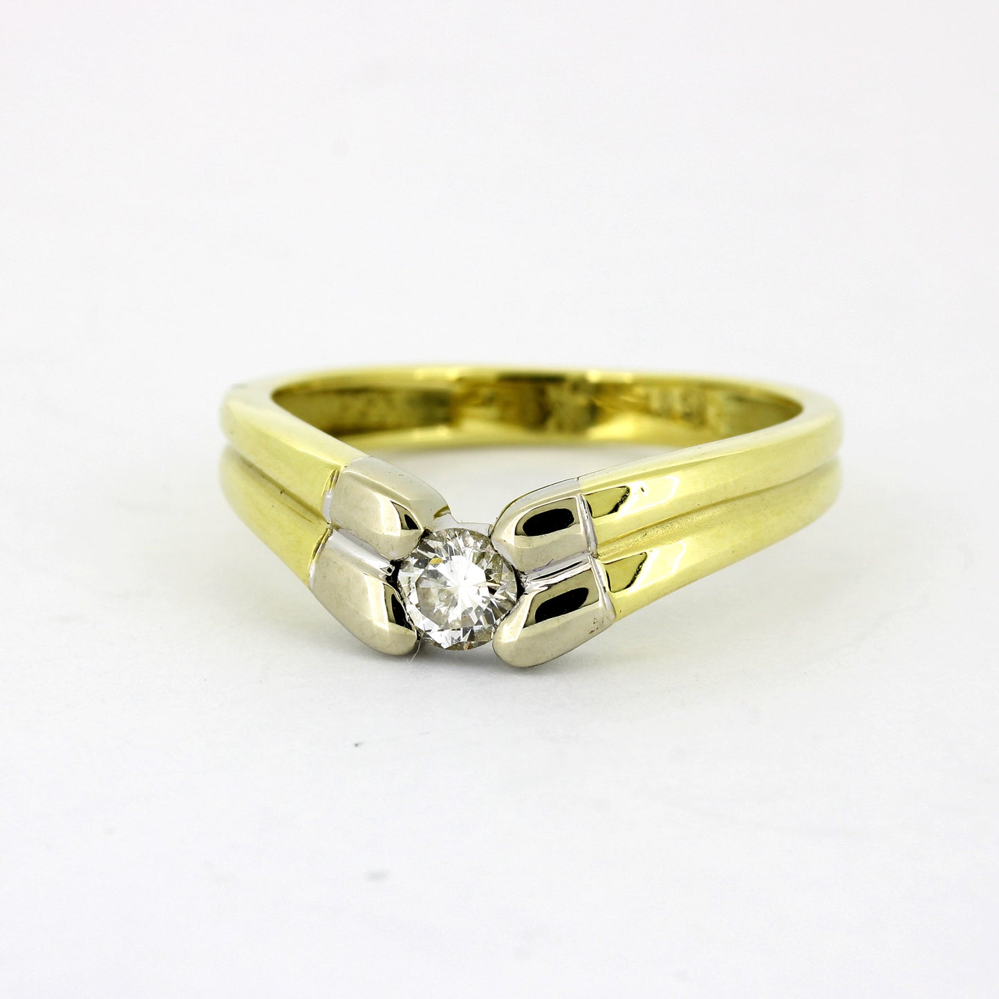 Ring 585 Gold 14 kt - Brillant 0,15 ct W/SI - Wert 740,-