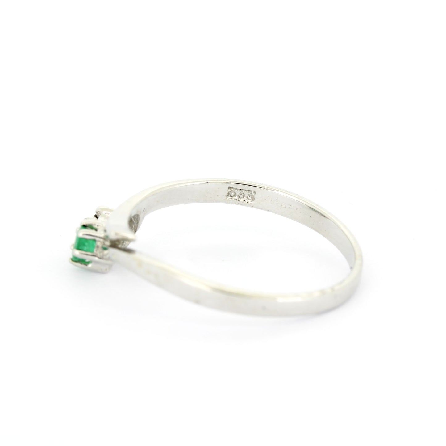 Ring 333 Gold 8 kt Weißgold - Smaragd - Diamant - Wert 170,-