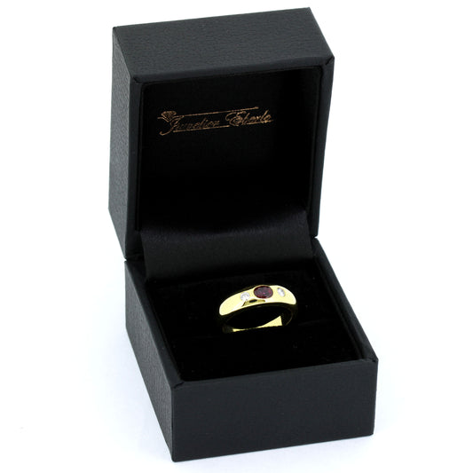 Rubin Band Ring 750 Gold 18 Kt Gelbgold - Brillant 0,10 ct H - SI - Wert 790,-