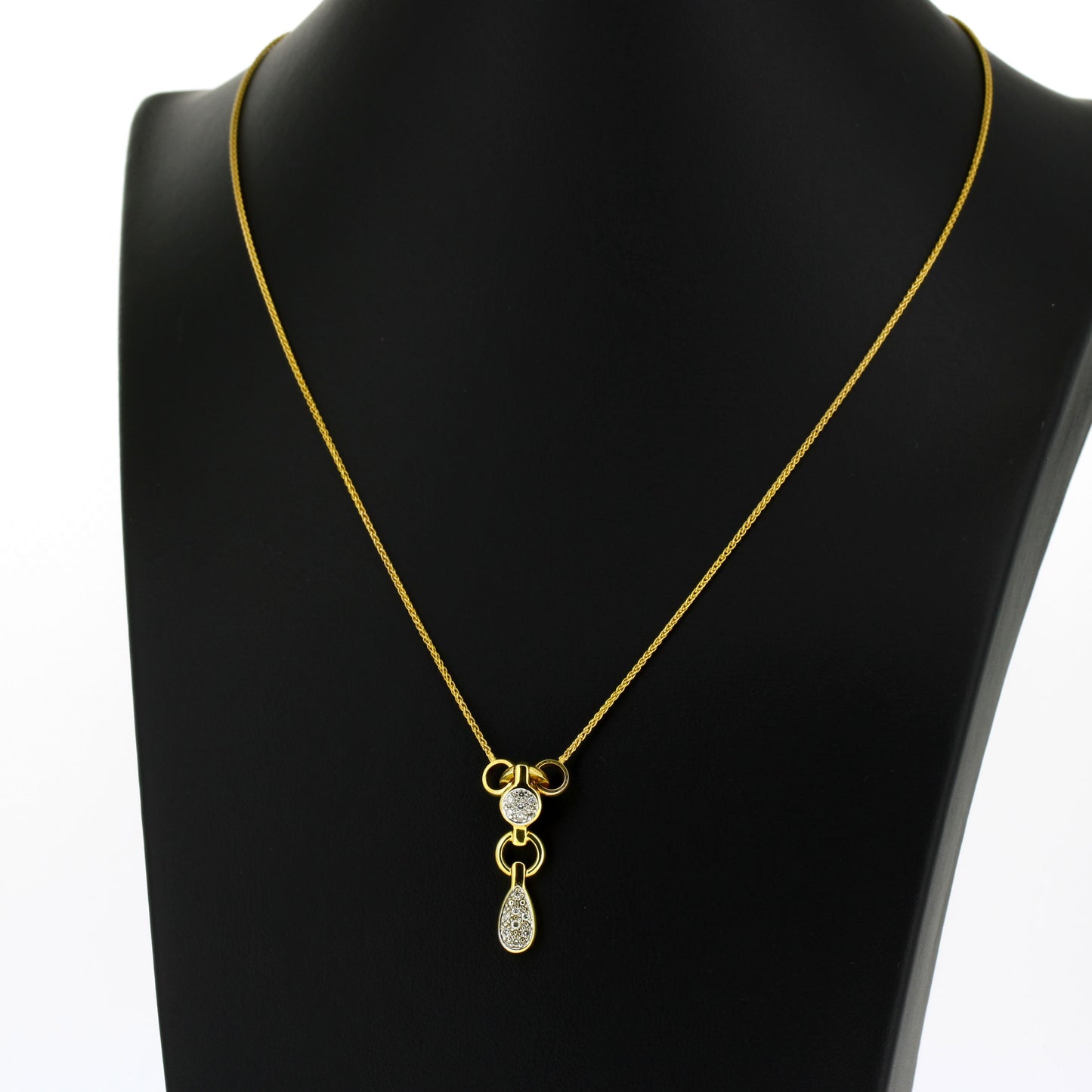 Collier Zopfkette 333 Gold 8 Kt Anhänger 15 Brillanten ca. 0,10 ct - Wert 420,-