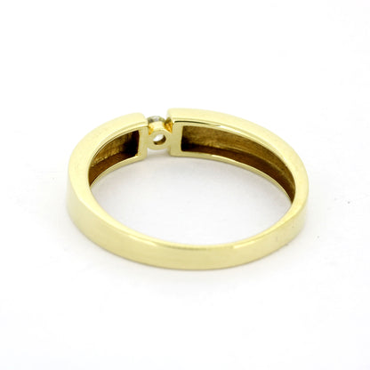 Ring 375 Gold 9 kt Gelbgold - 0,07 ct Brillanten W/SI - Wert 530,-