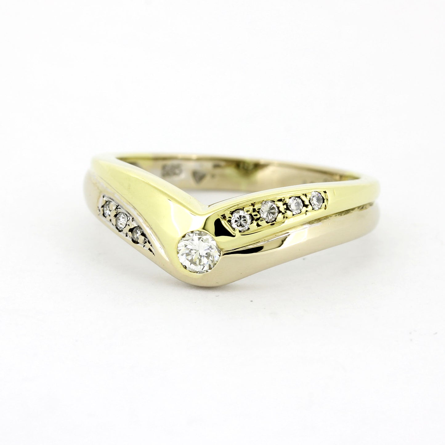 Ring 585 Gold 14 kt bicolor - 0,12 ct Brillanten W/SI - Wert 750,-