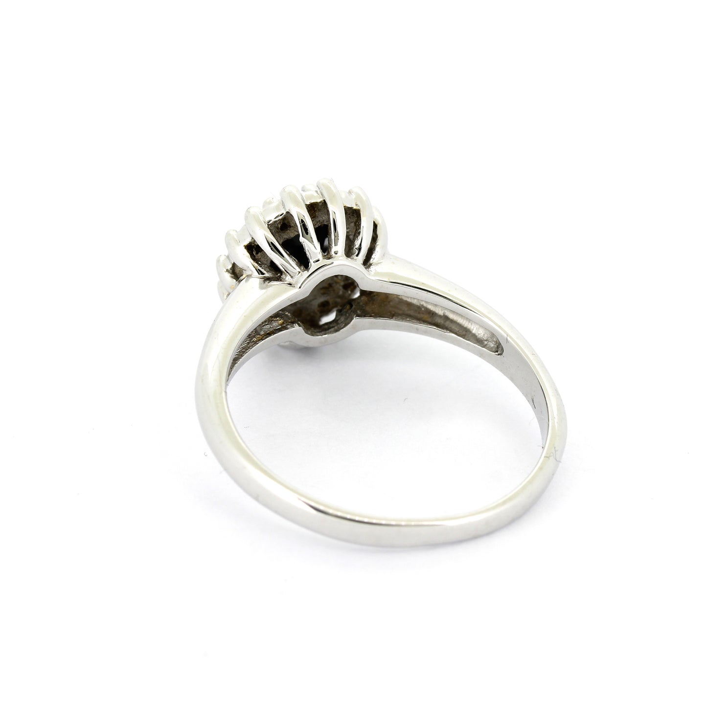 Ring 585 Gold 14 kt Weißgold - Saphir Diamanten - Wert 790,-