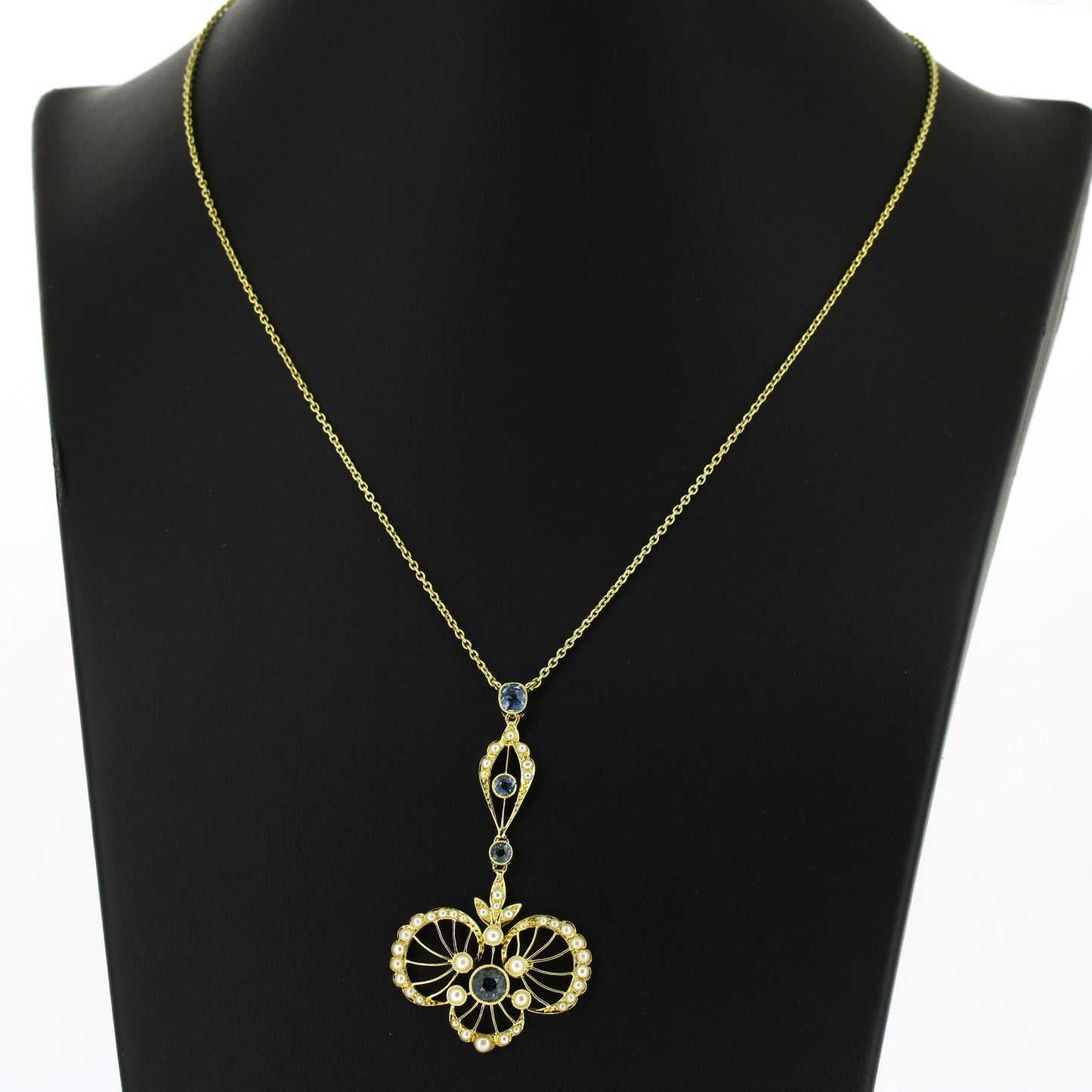Collier 585 Gelbgold – Süßwasserperlen & Blautopas-Anhänger – 40 cm