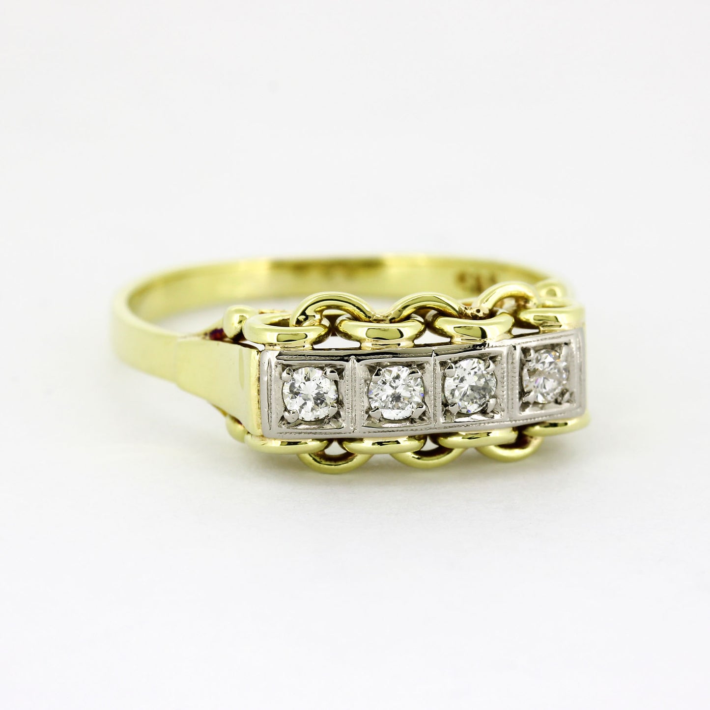 Ring 585 Gelbgold – Brillant ca. 0,16 ct W/P1 – Ringgröße 56