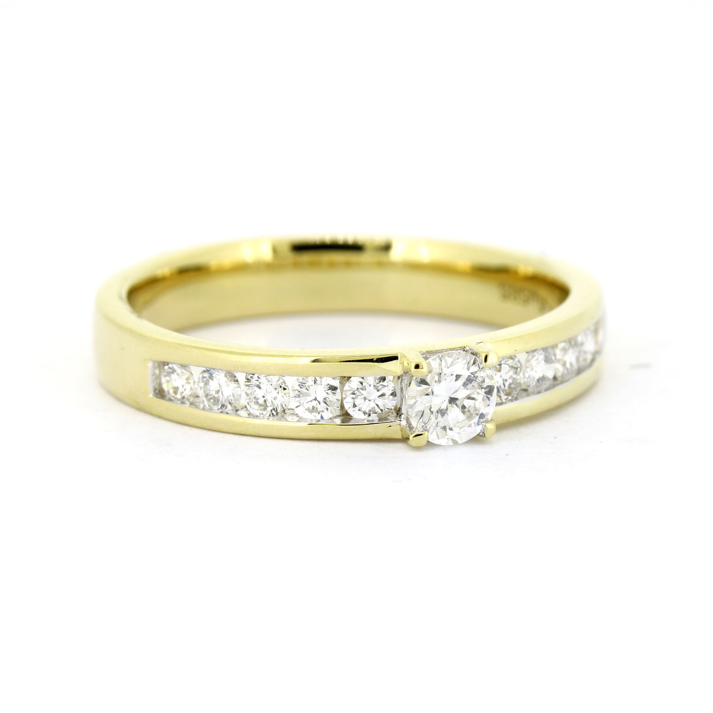 Ring 585 Gelbgold 14 Kt - Brillanten ca. 0,68 ct - Wert 2340,-