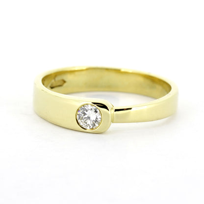 Ring 585 Gold 14 Kt Gelbgold - Brillant 0,15 ct TW/VS - Wert 1160,-