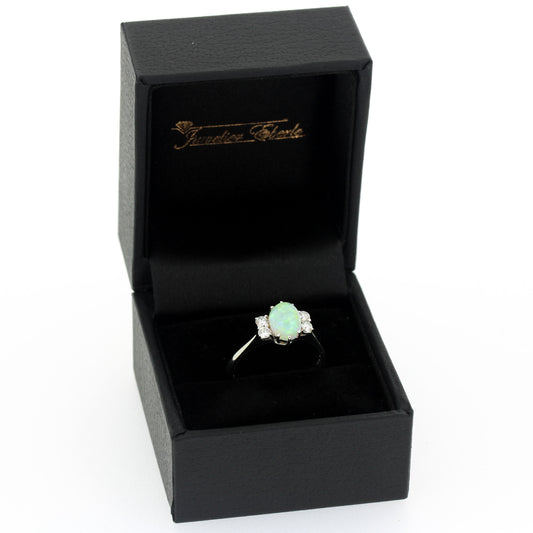 Opal Ring 750 Gold 18 Kt - Brillanten 0,22 ct SI - Wert 940,-