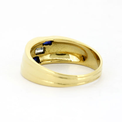 Ring 750 Gelbgold 18 Kt mit Diamant Baguette Schliff & Saphiren - Wert 1380,-
