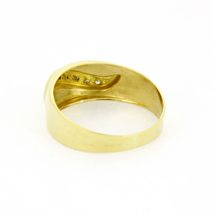 Ring 750 Gelbgold 18 Kt - 6 kleine Diamanten ca. 0,025 ct H - SI - Wert 390,-