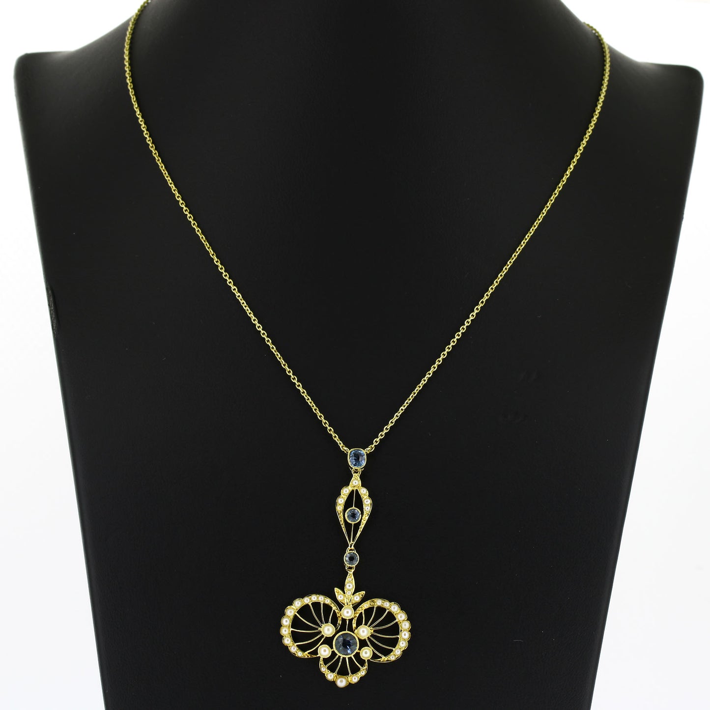 Collier 585 Gelbgold – Süßwasserperlen & Blautopas-Anhänger – 40 cm